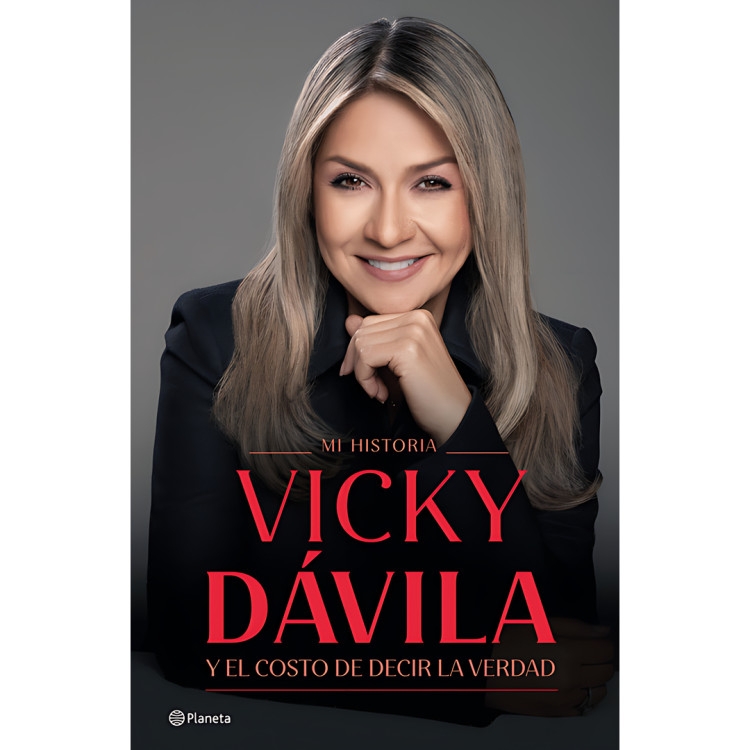 VICKY DÁVILA
